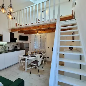 apartmani-zonta.in-istria.net/