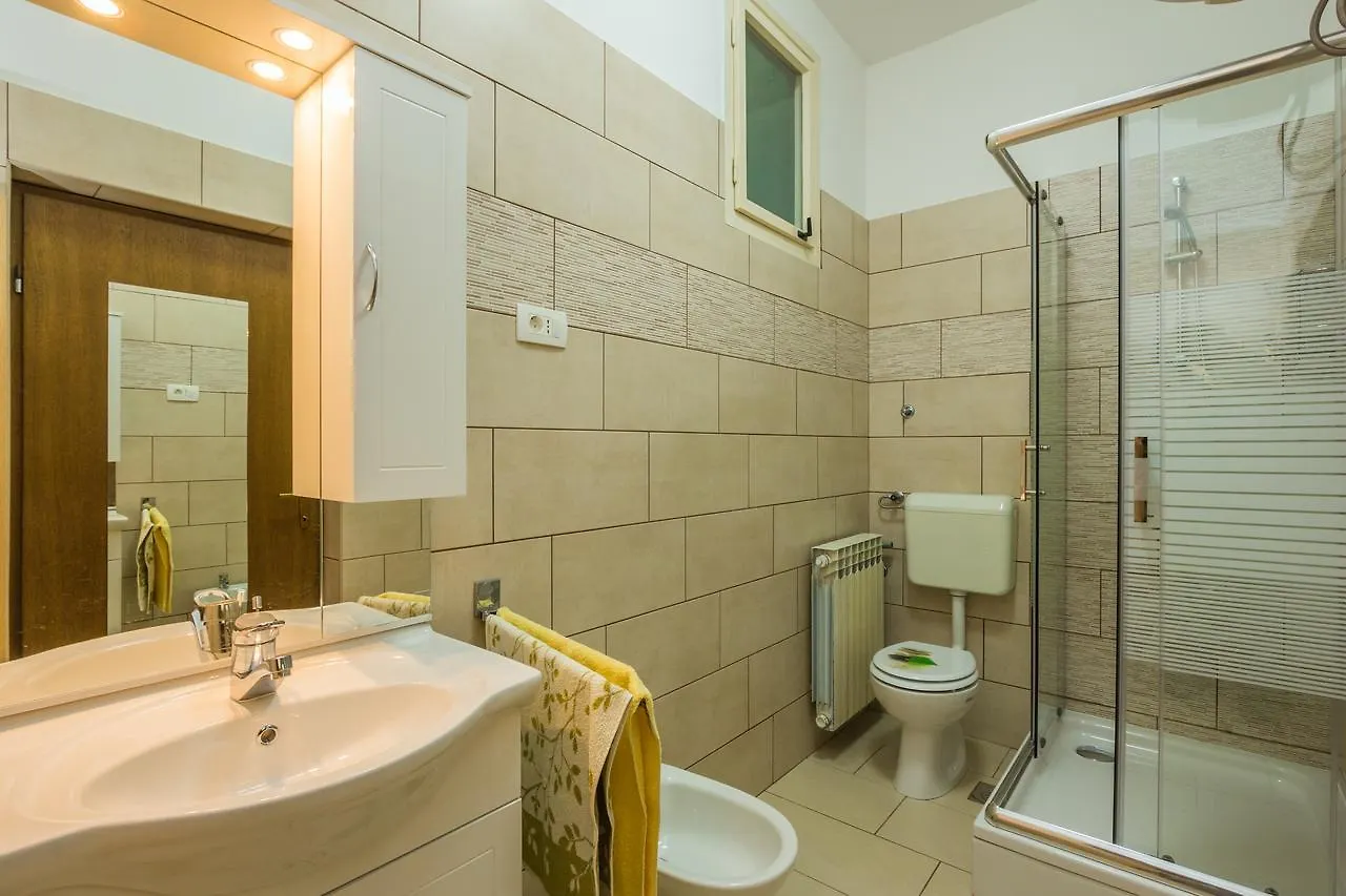 Apartments Villa Luciana Rijeka Kroatien